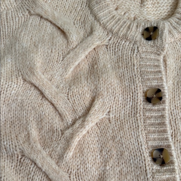 Women's Cream Cable Knit Button-Up Sweater Cardigan - Picture 8 of 9